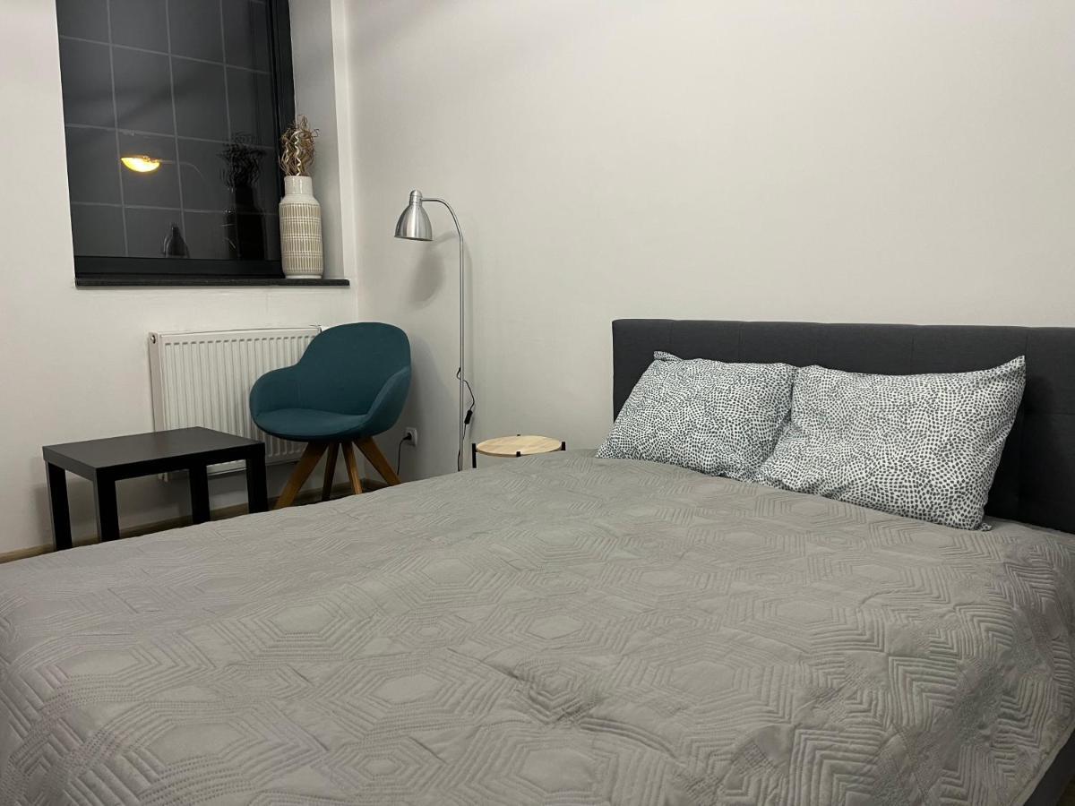 Loft Stara Tkalnia Apartment Zielona Gora  Exterior photo